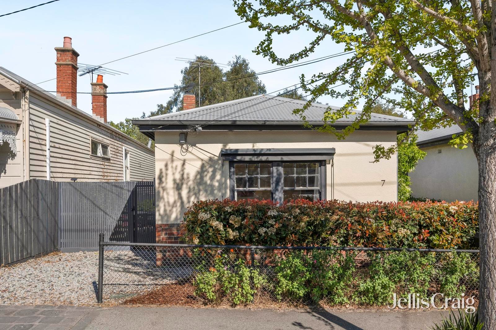 7 The Ridgeway, Kensington image 10