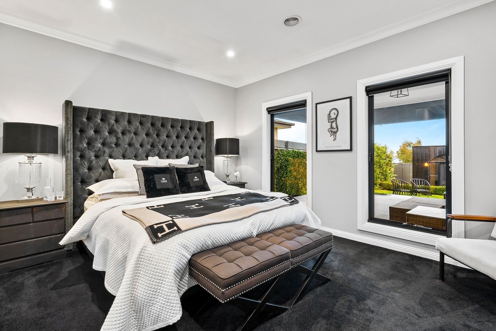 Property Gallery Thumbnail 11