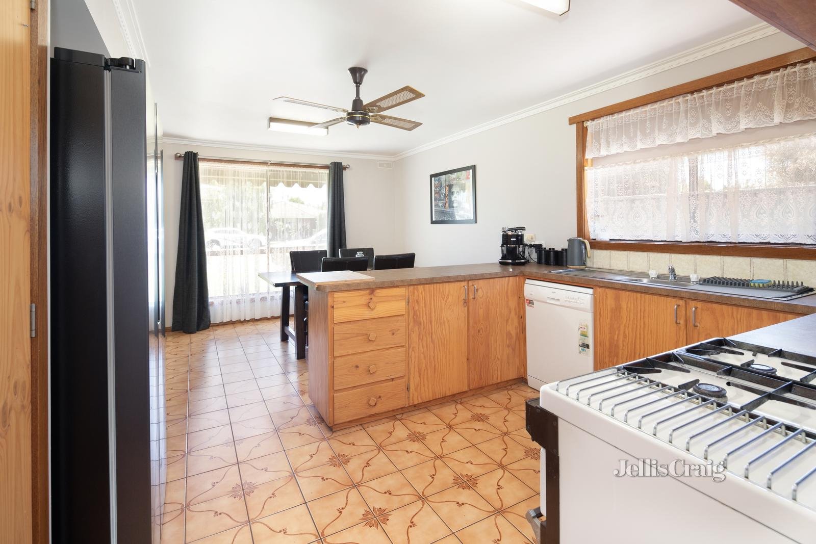 7 Townsend Court, Alfredton image 5
