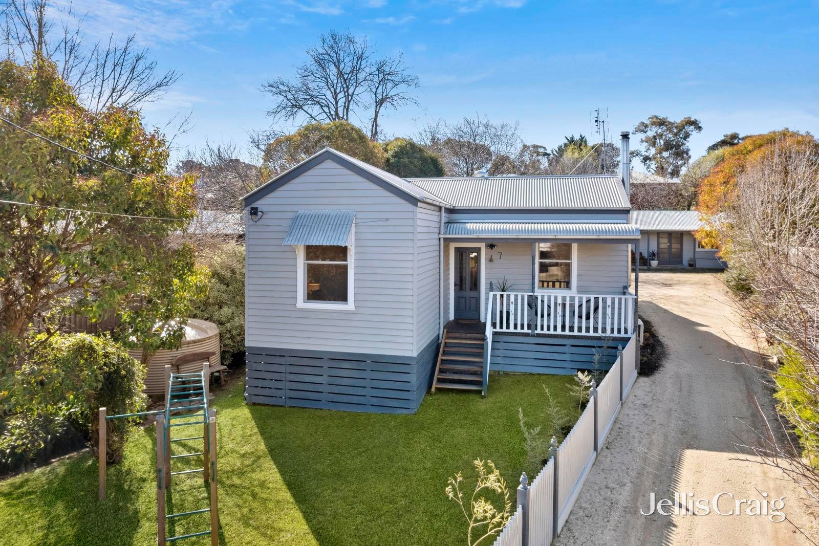 7 Treasure Street, Castlemaine image 17