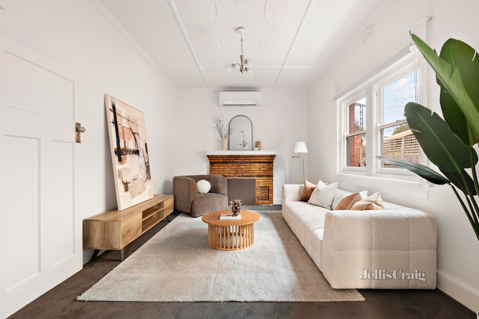 7 Trinafour Street, Moonee Ponds image 2