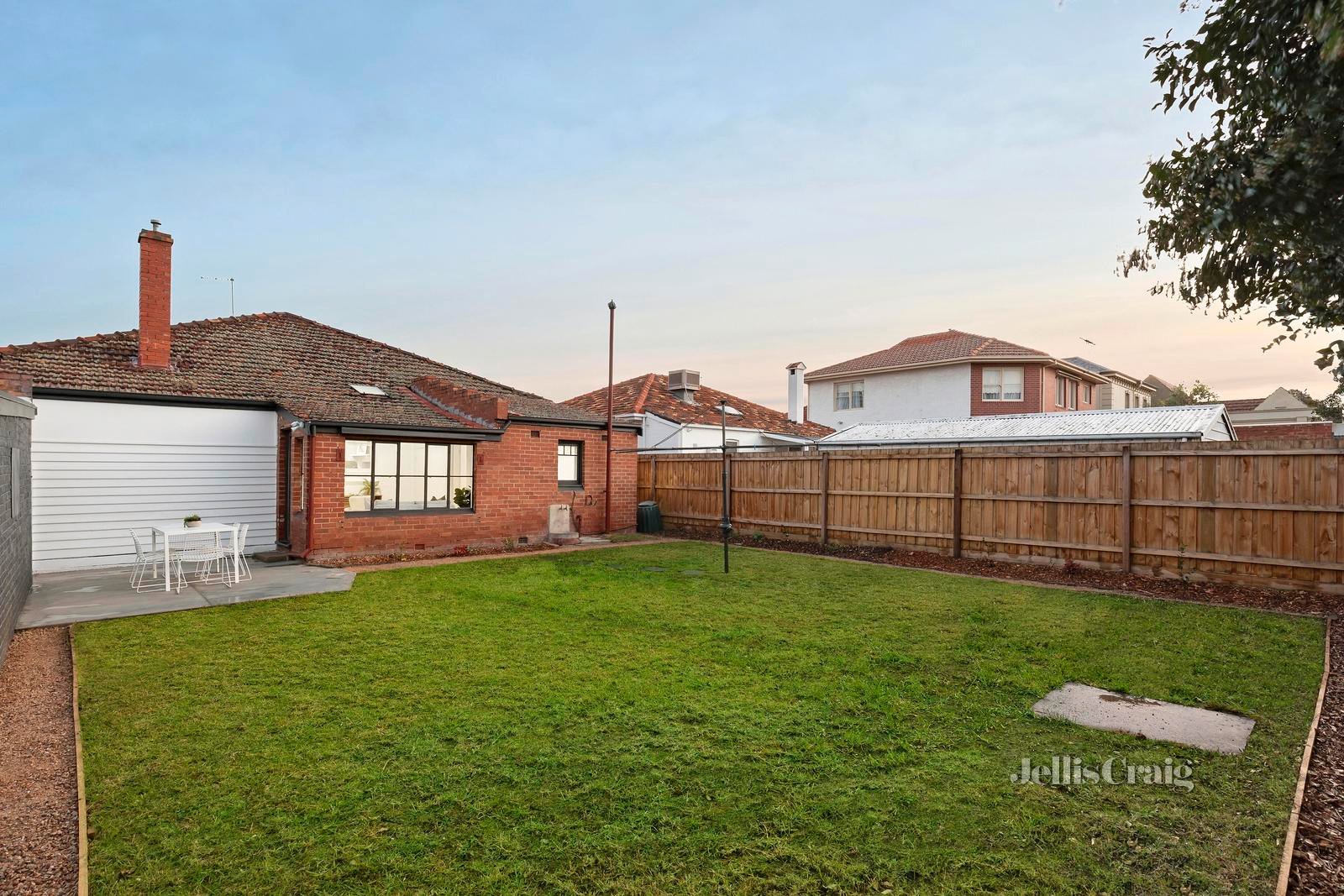 7 Trinafour Street, Moonee Ponds image 10