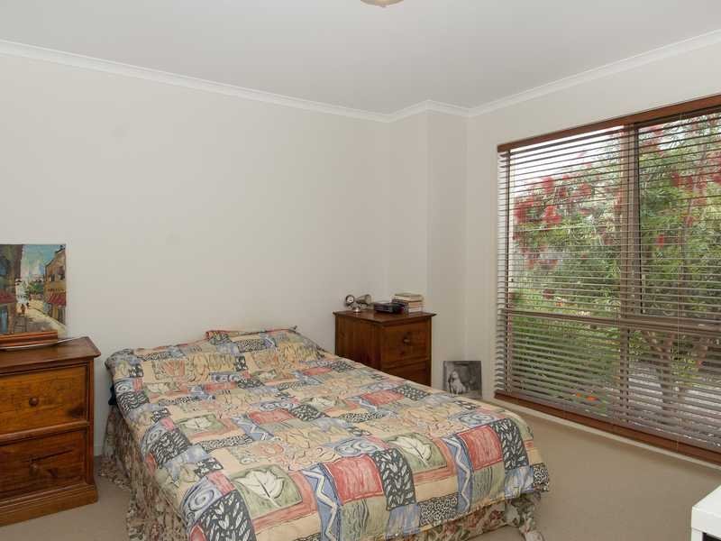 7 Trixia Place, Leopold image 6