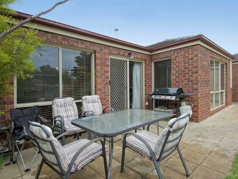 7 Trixia Place, Leopold image 7