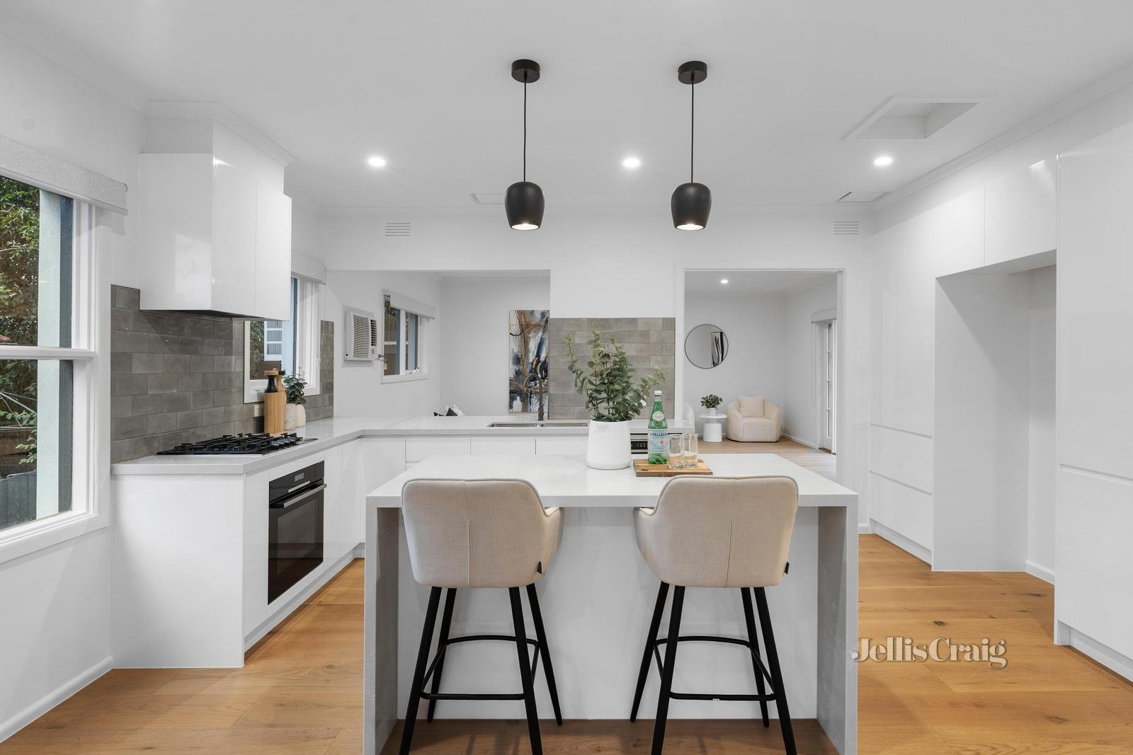 7 Tudor Court, Balwyn North image 7