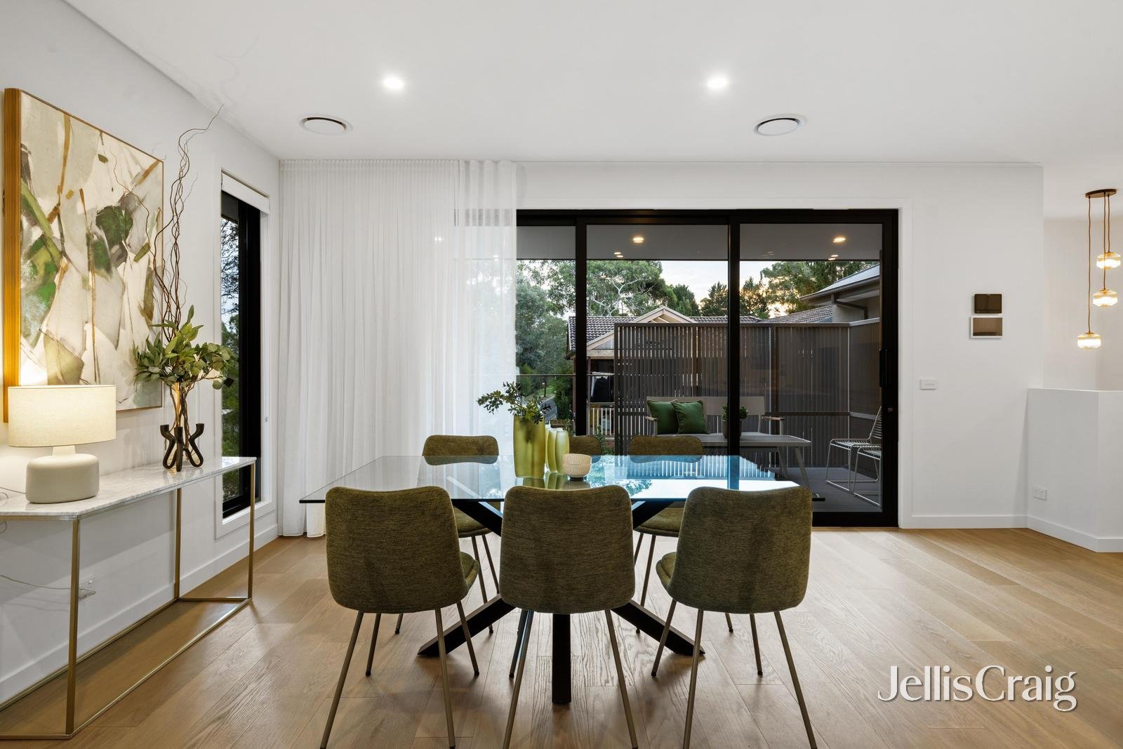 7 Tulip Court, Warranwood image 7
