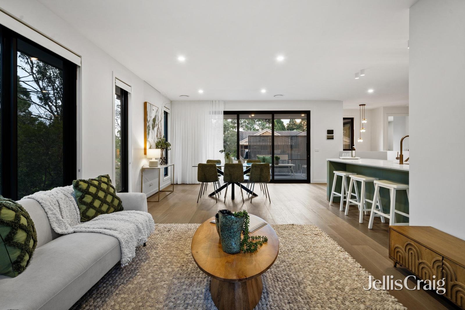 7 Tulip Court, Warranwood image 11