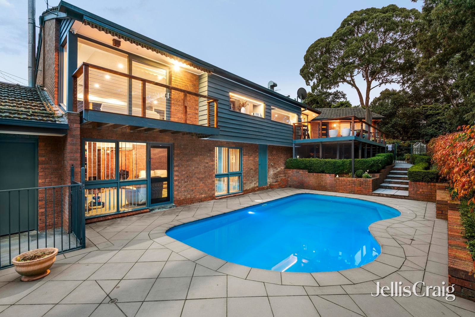 7 Turner Court, Glen&nbsp;Waverley image 1