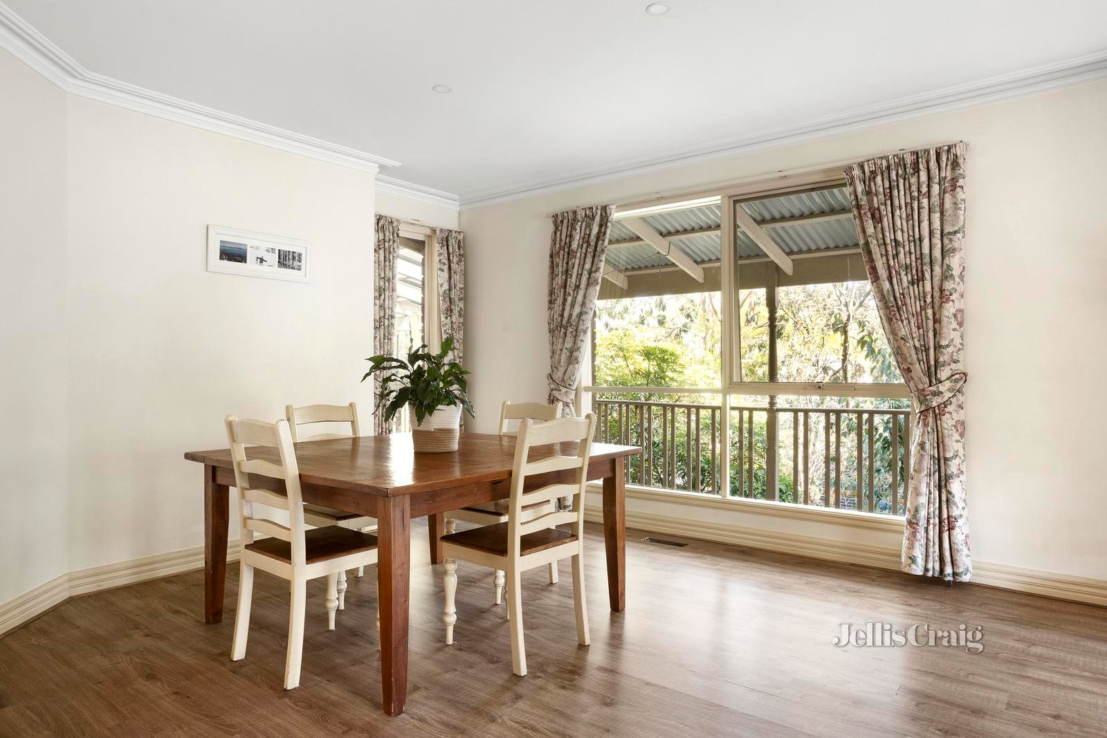 7 Tyrone Drive, Eltham image 7