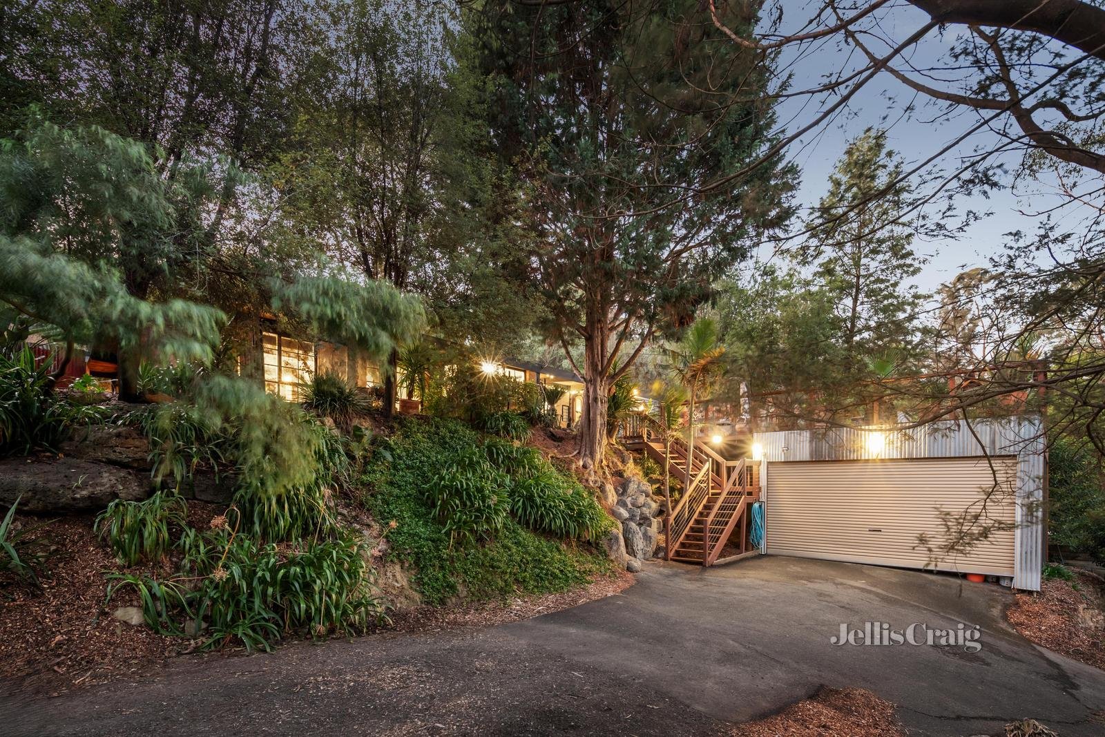 7 Valley Road, Wattle Glen image 1