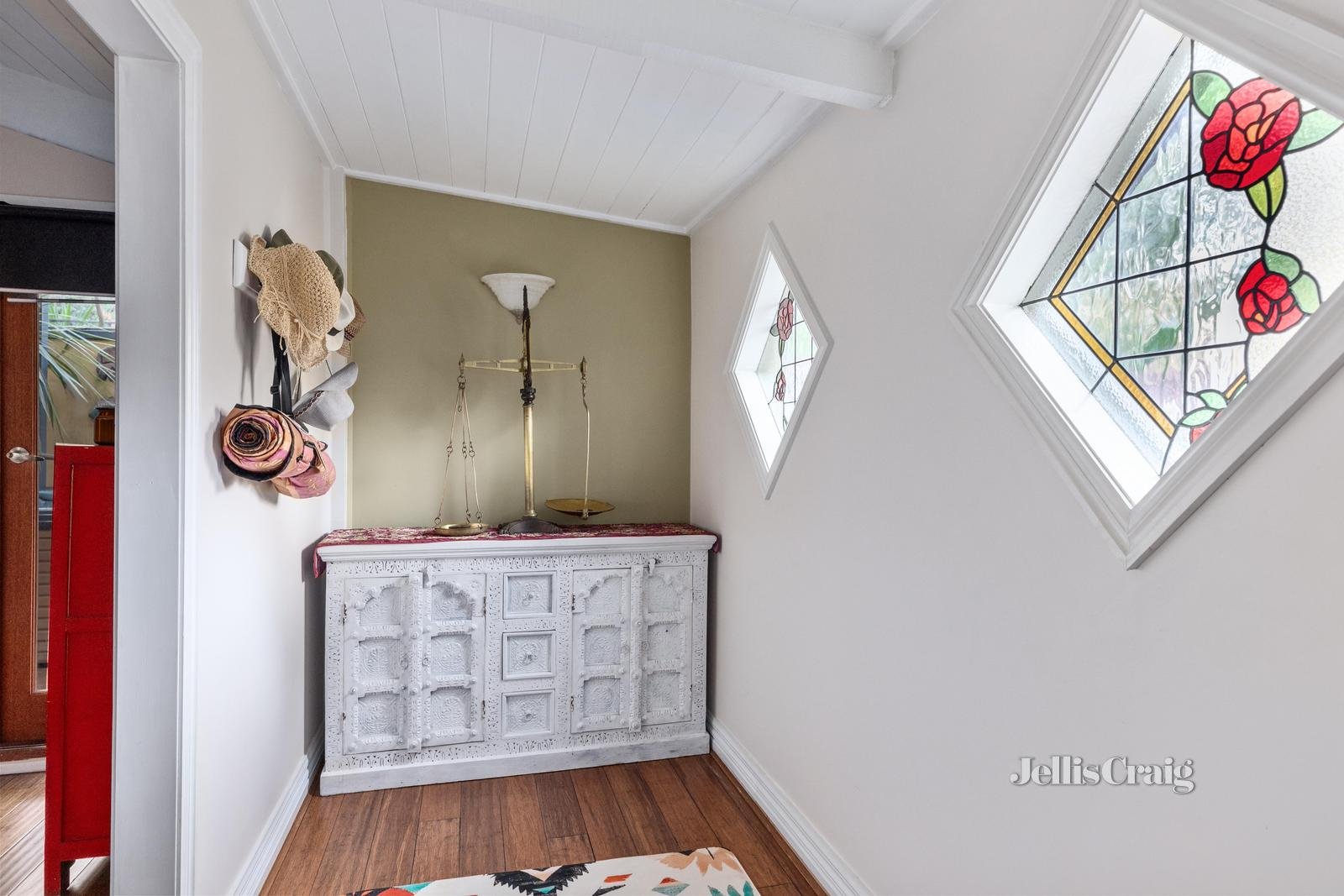 7 Valley Road, Wattle Glen image 2