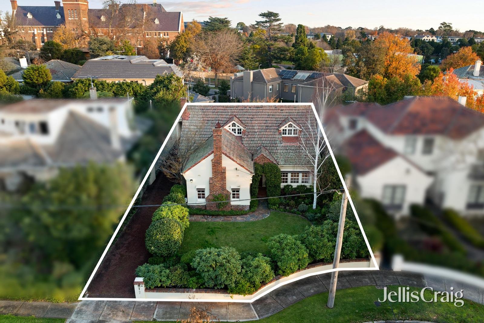 7 Vista Avenue, Kew image 2