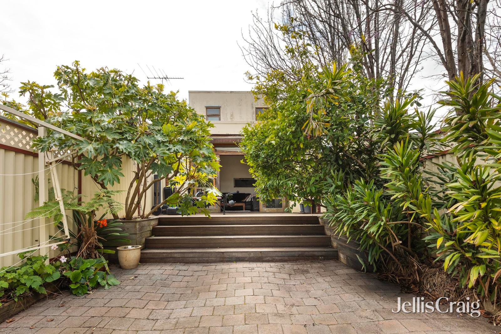 7 Walker Street, Clifton Hill image 9