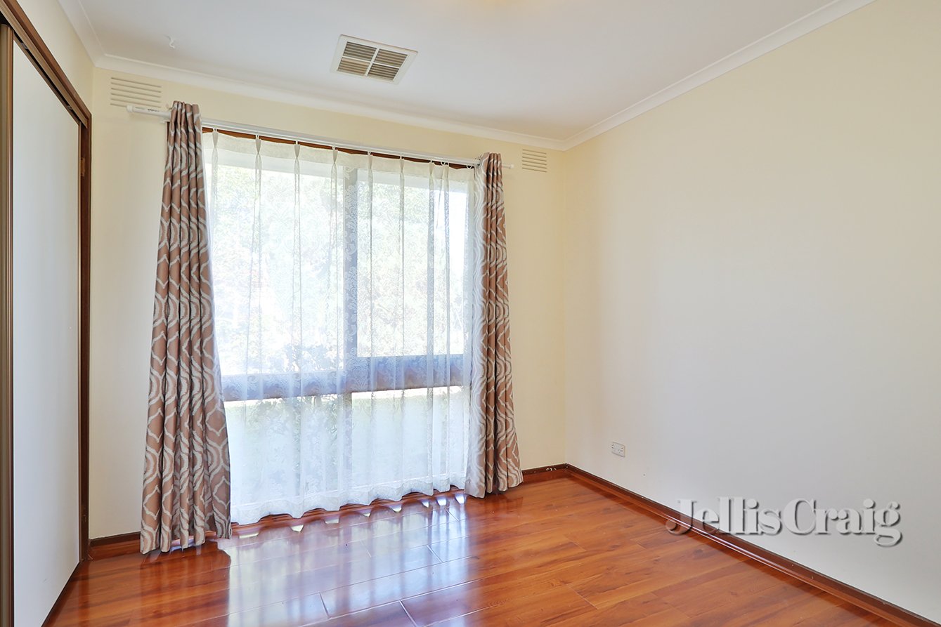 7 Wallace Road, Wantirna South image 4