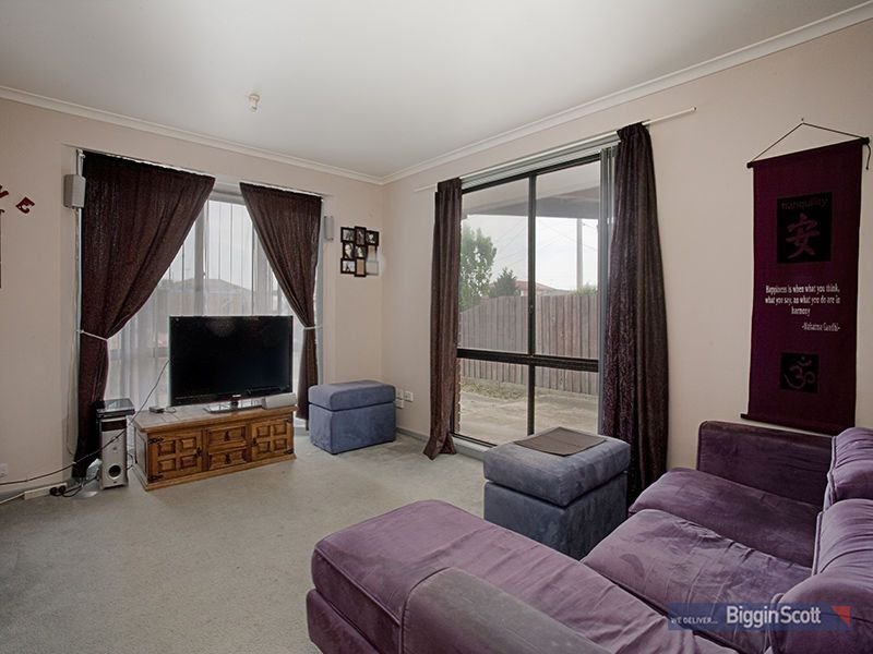 7 Walters Court, Altona Meadows image 3