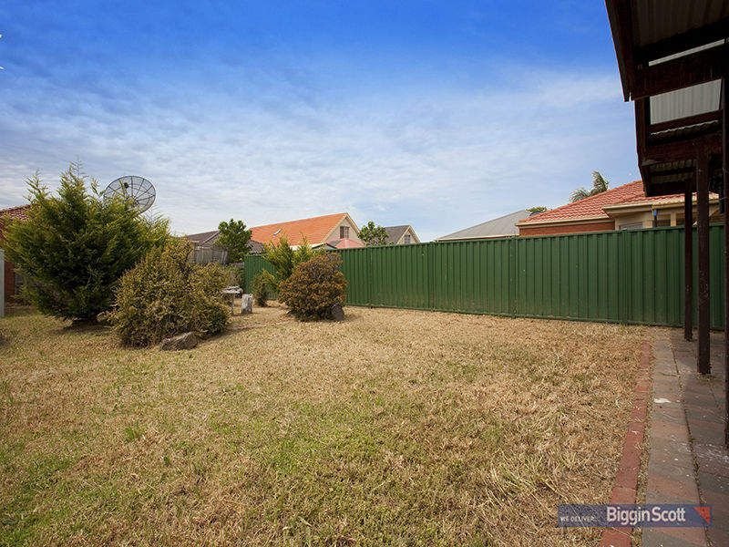 7 Walters Court, Altona Meadows image 7