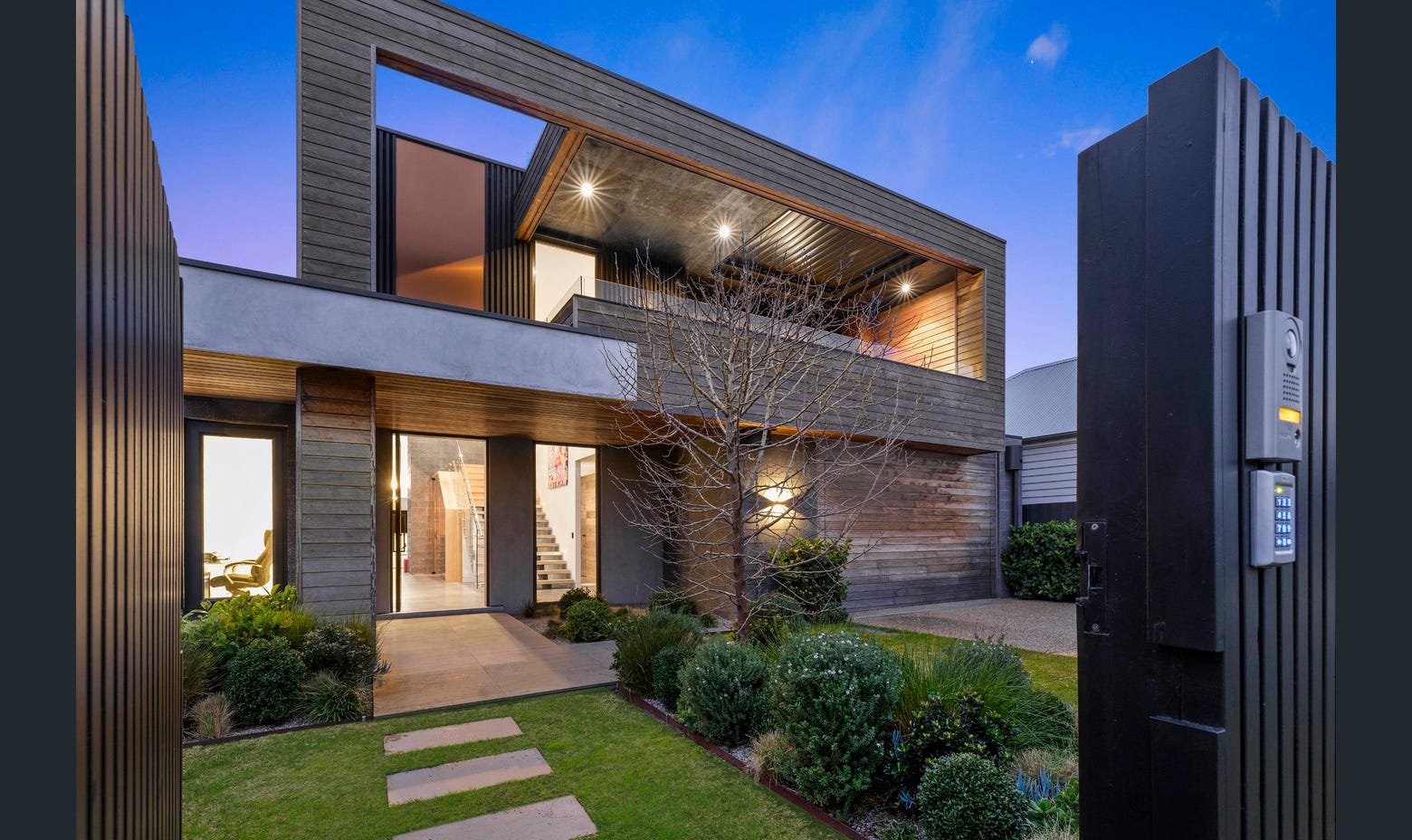 7 Watson Road, Mount Martha image 2