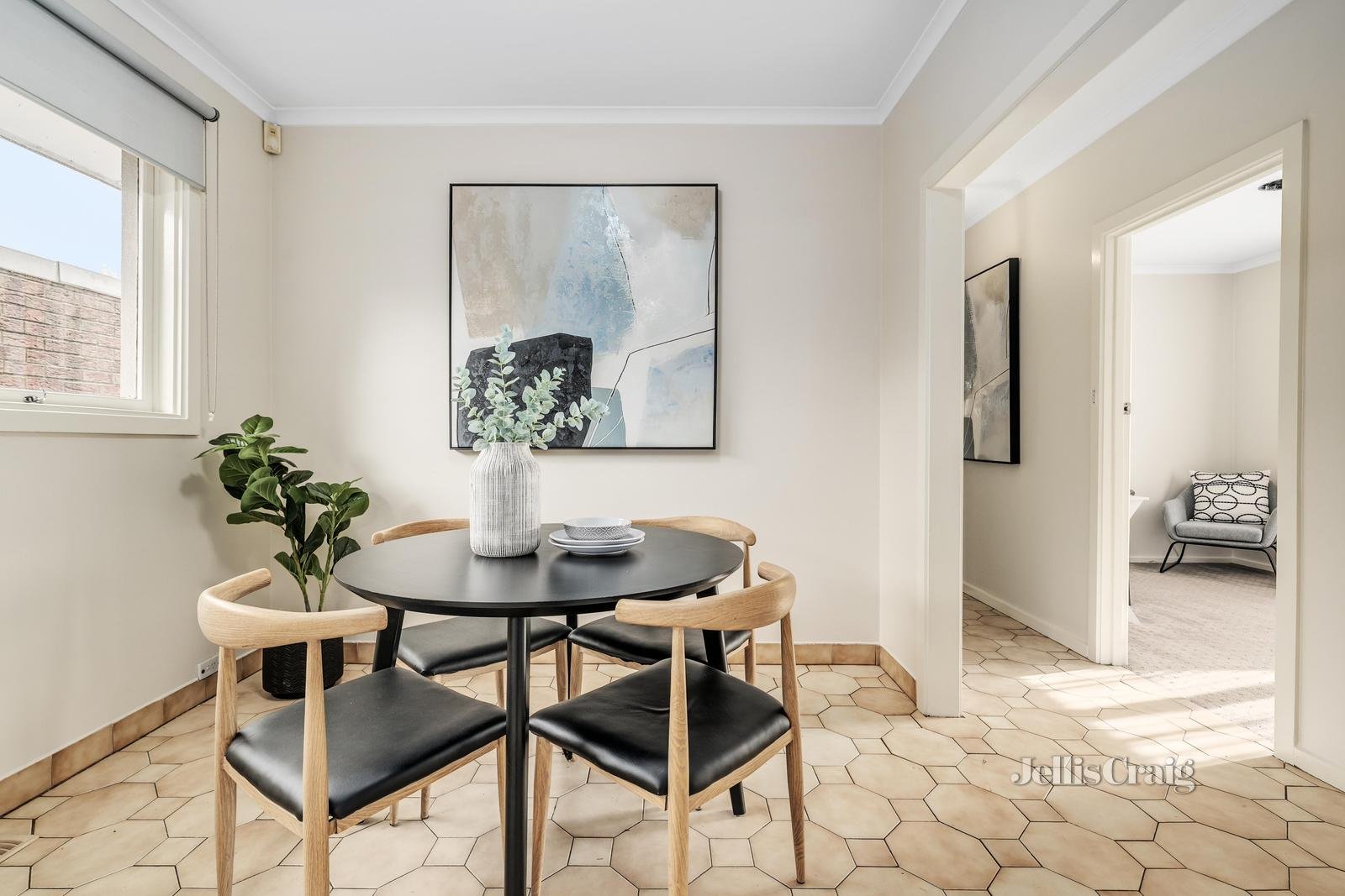 7 Watsons Road, Glen Waverley image 5