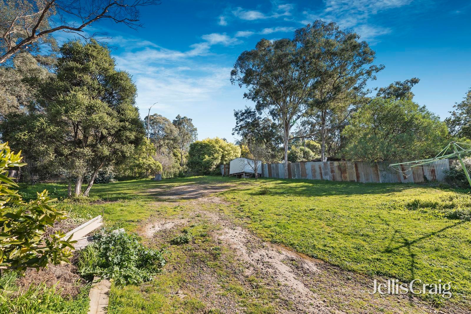 7 Wattle Grove, Eltham image 7