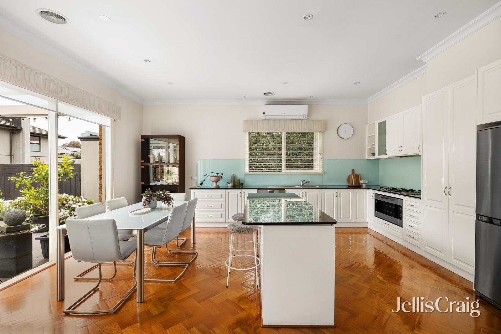 7 Waverley Street, Brighton&nbsp;East image 9