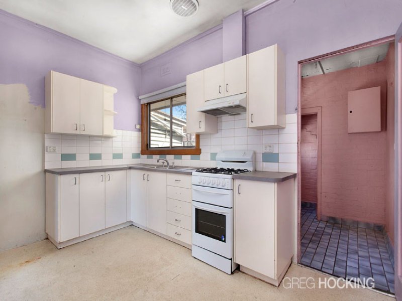 7 Weeroona Street, Port Melbourne image 5
