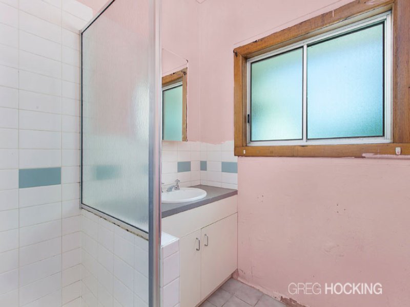 7 Weeroona Street, Port Melbourne image 6
