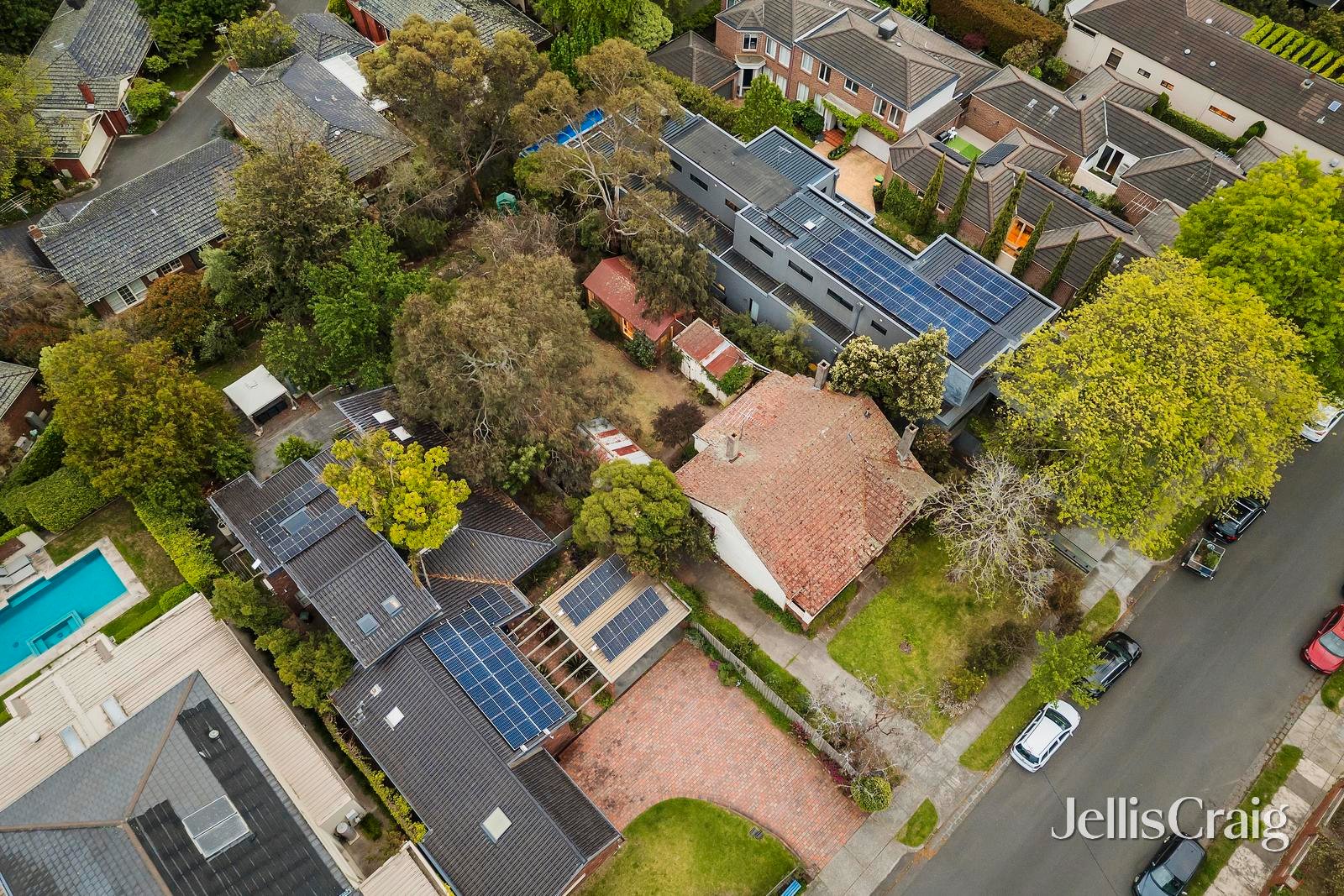 7 Weir Street, Kew image 12
