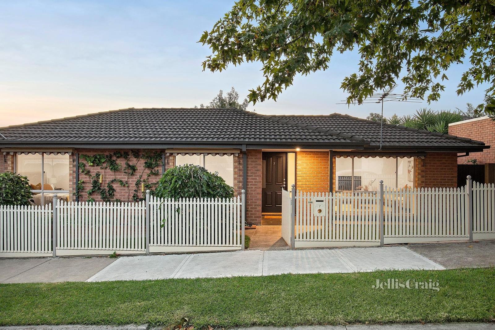 7 West Street, Ascot Vale image 1