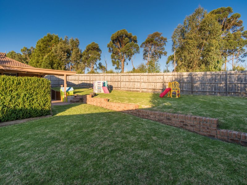 7 Westall Court, Mooroolbark image 16