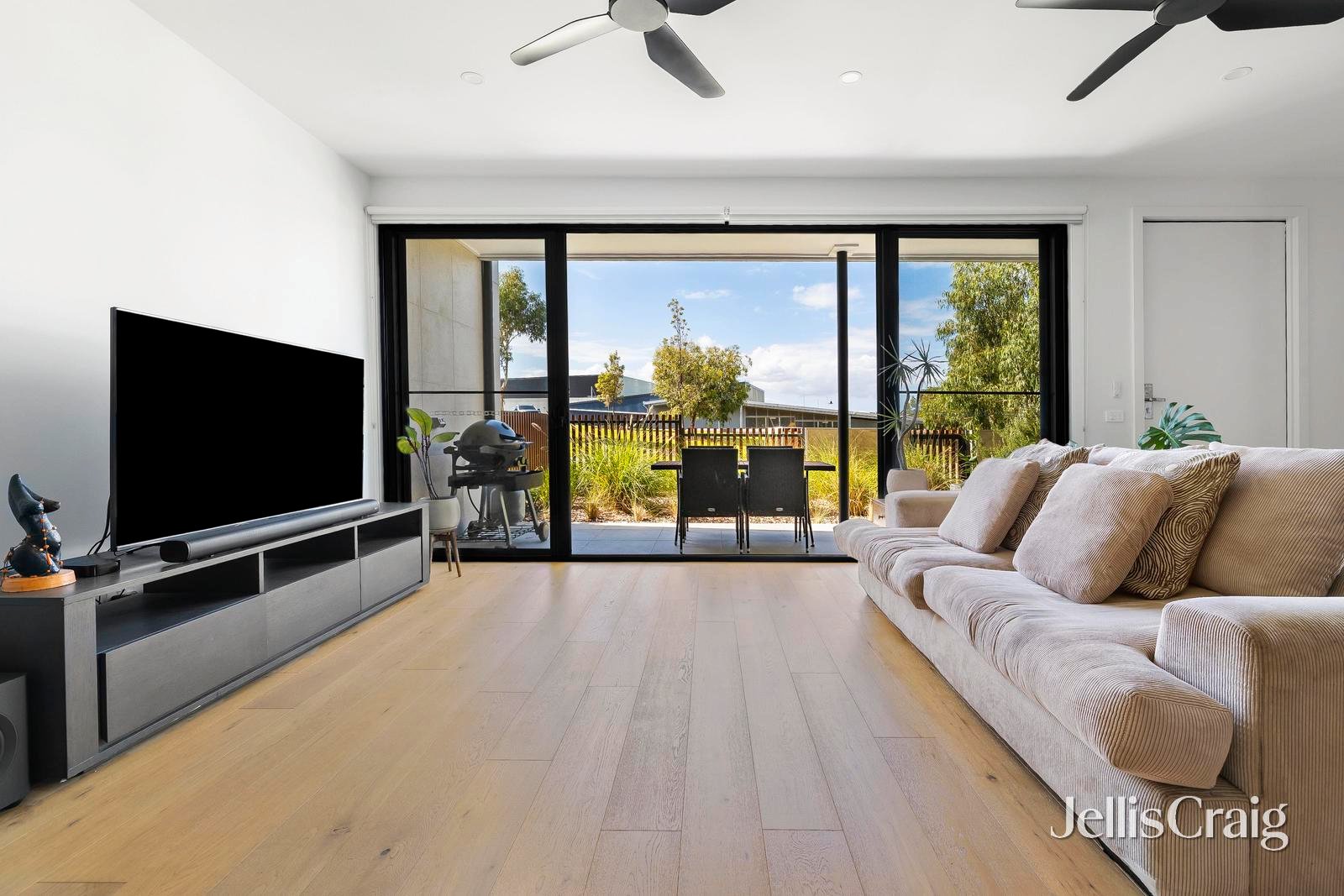 7 Whistler Mews, Safety&nbsp;Beach image 7