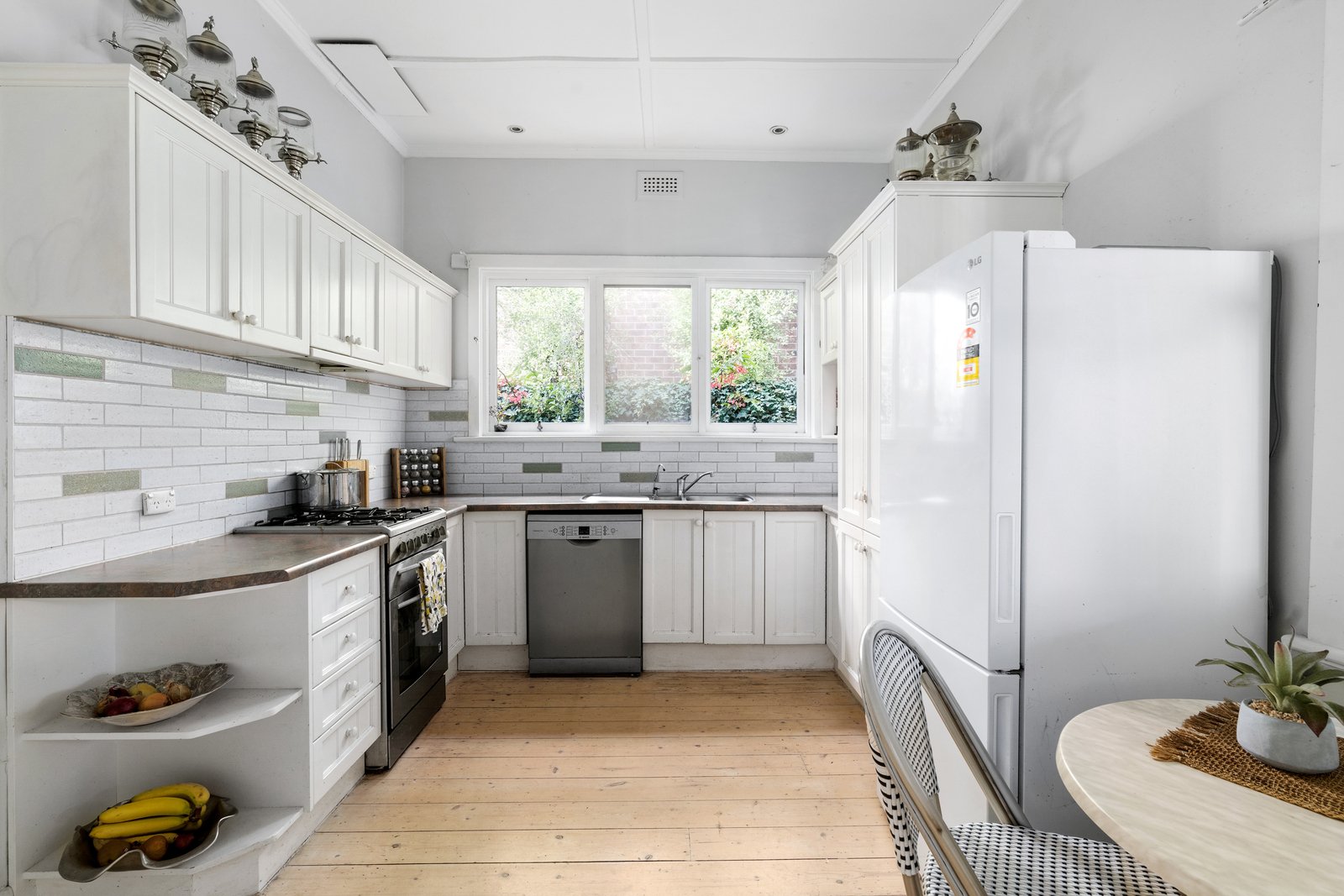 Property Gallery Thumbnail 10