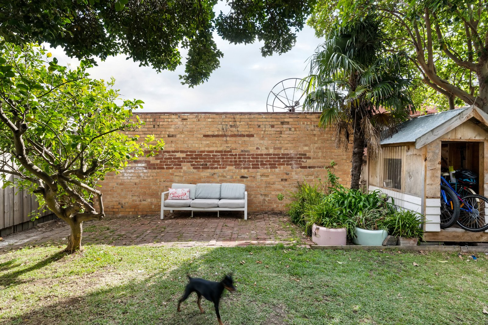 Property Gallery Thumbnail 11