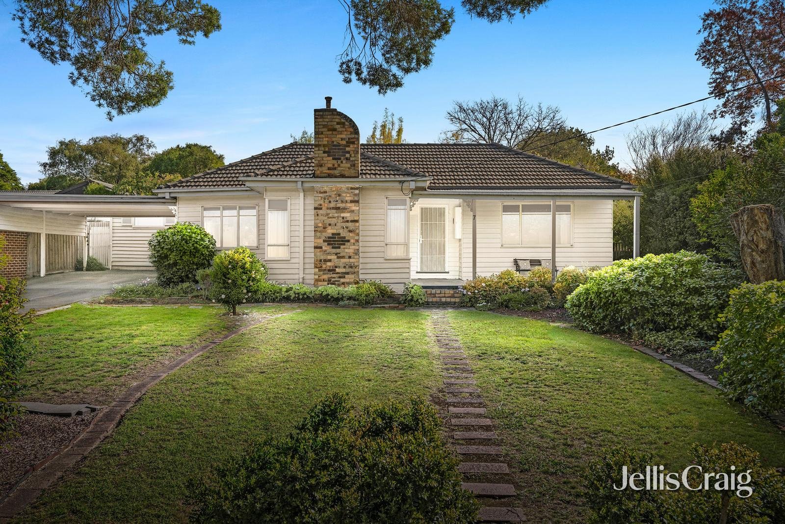 7 William Road, Croydon image 1