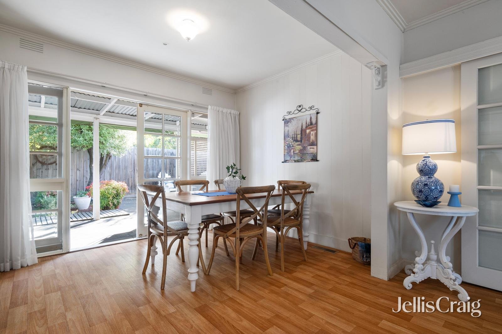 7 William Road, Croydon image 4