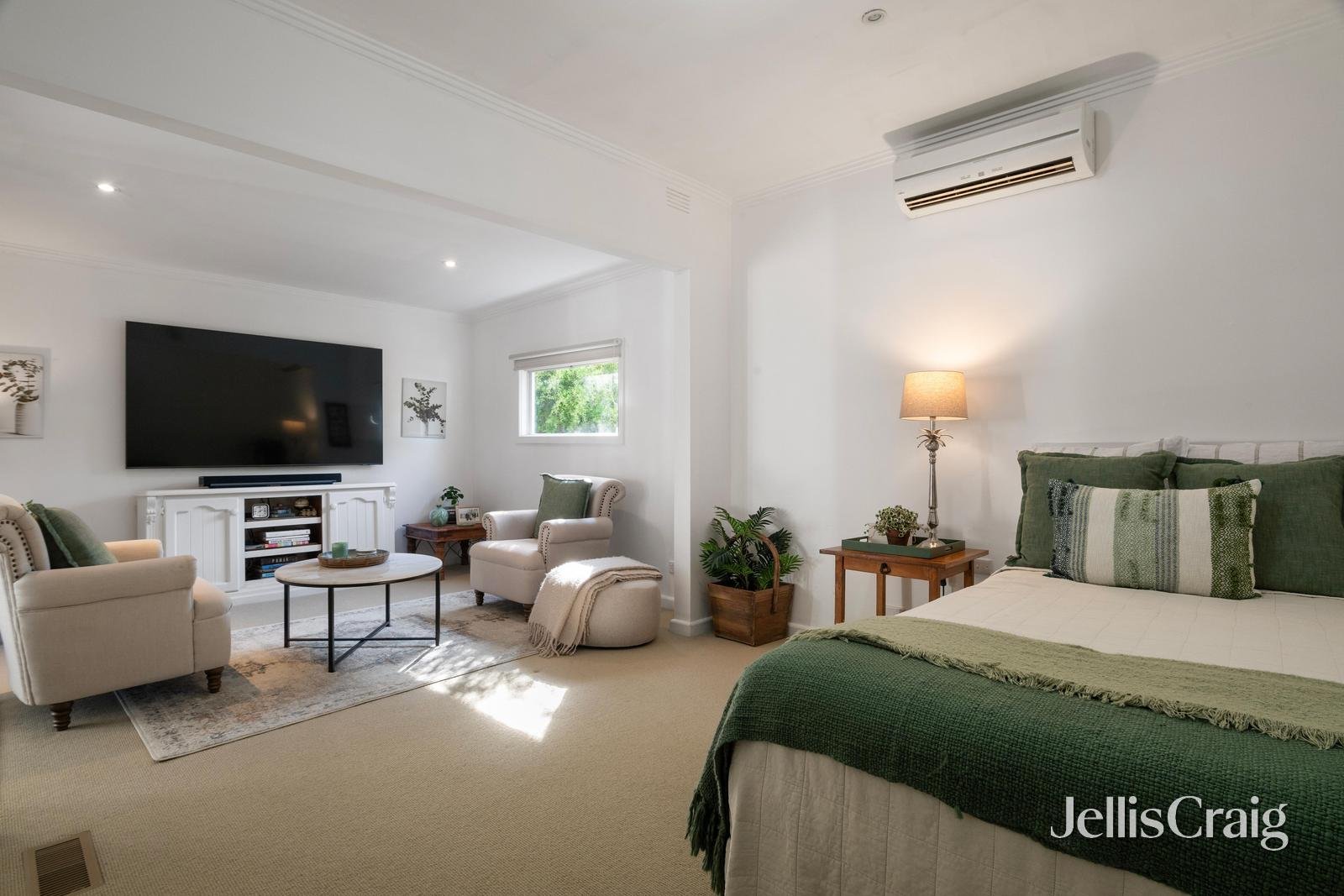 7 William Road, Croydon image 5