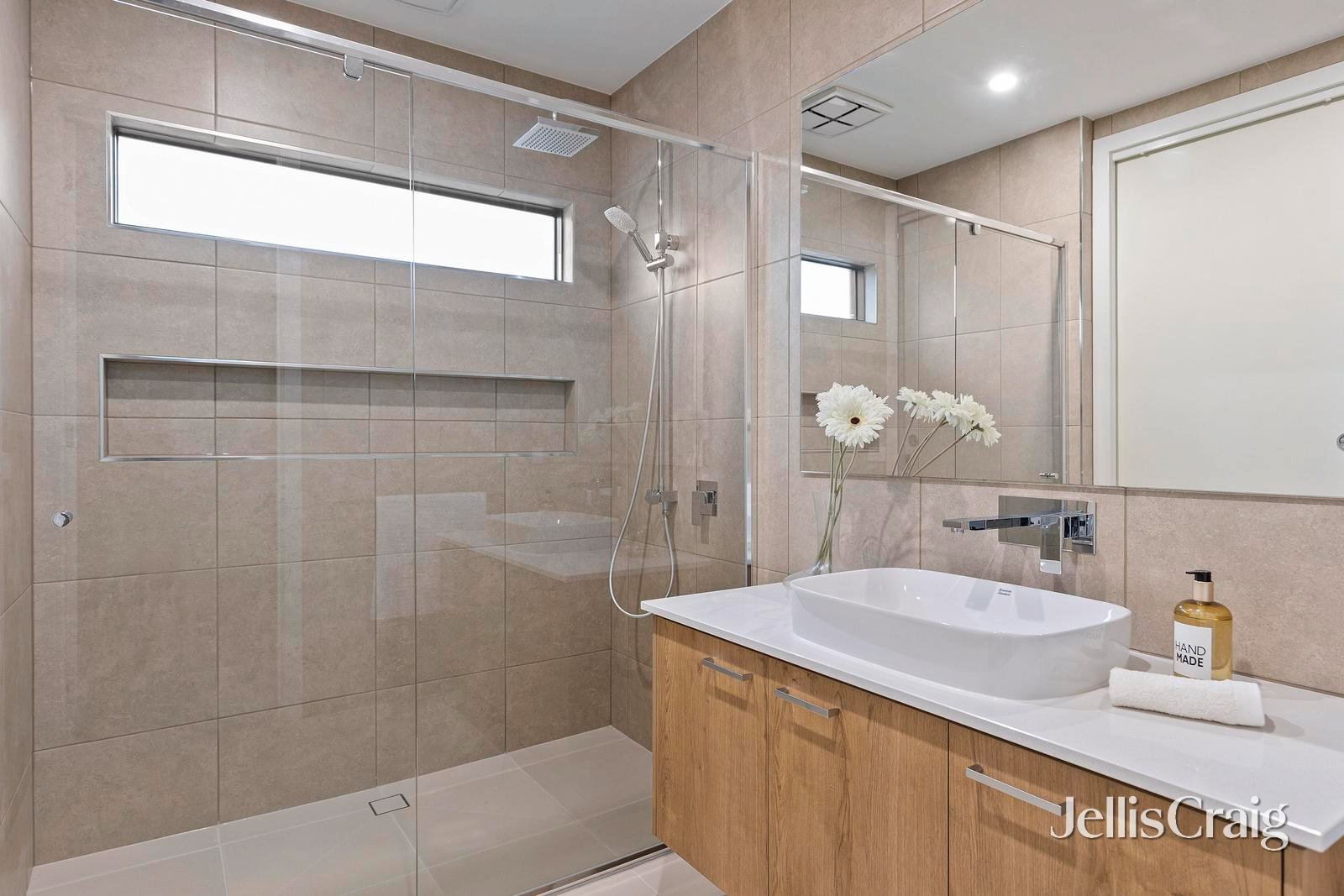 7 William Street, Donvale image 11