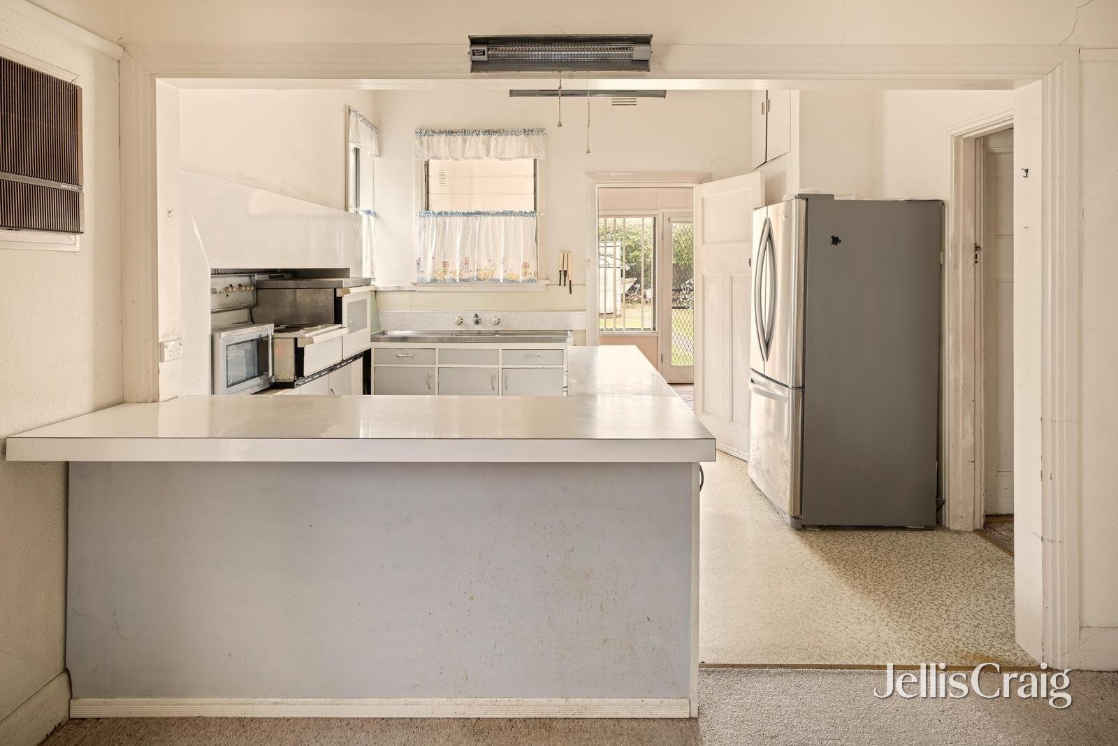 7 Williams Street, Mentone image 6