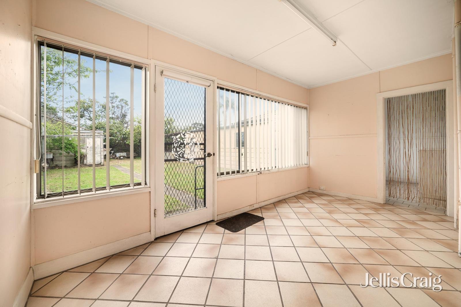 7 Williams Street, Mentone image 9