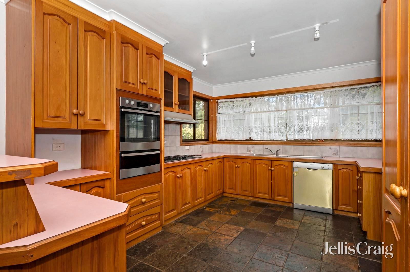 7 Wirilda Court, Mount&nbsp;Helen image 2