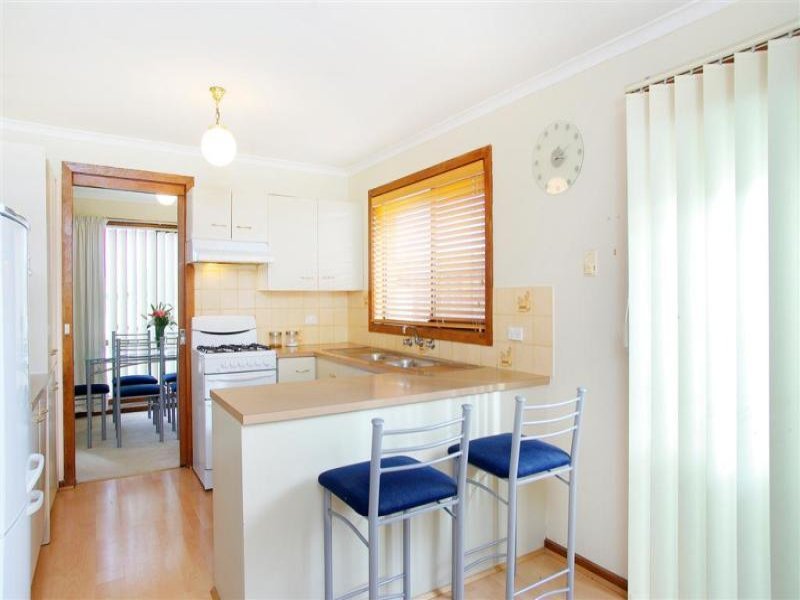 7 Wolsey Court, Corio image 2