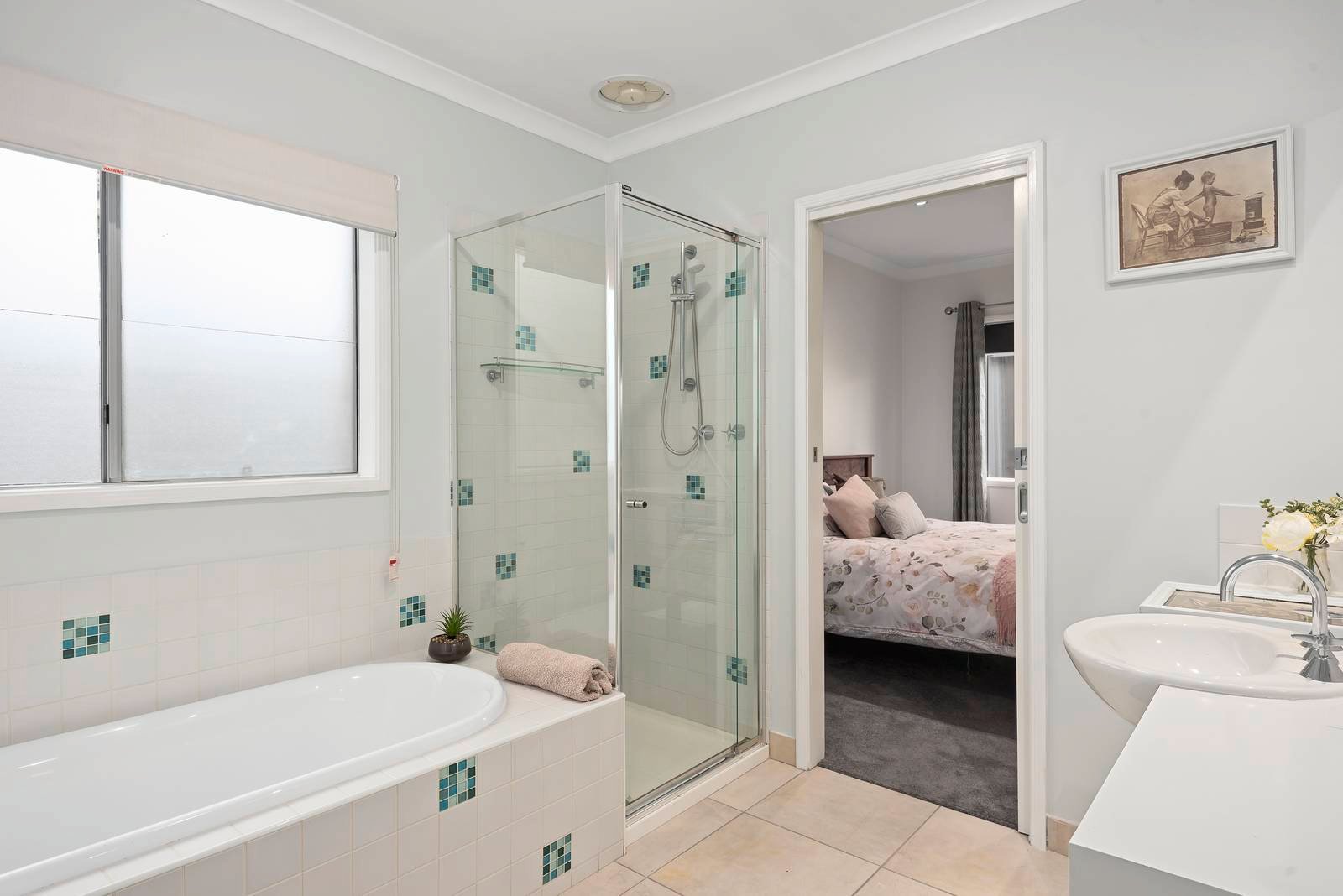 Property Gallery Thumbnail 9