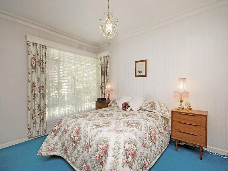 7 Wynyard Crescent, Balwyn North image 5