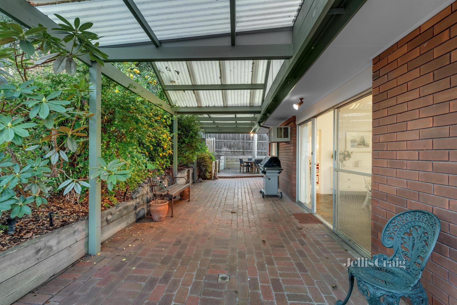 7 Wynyard Street, Glen Waverley image 11