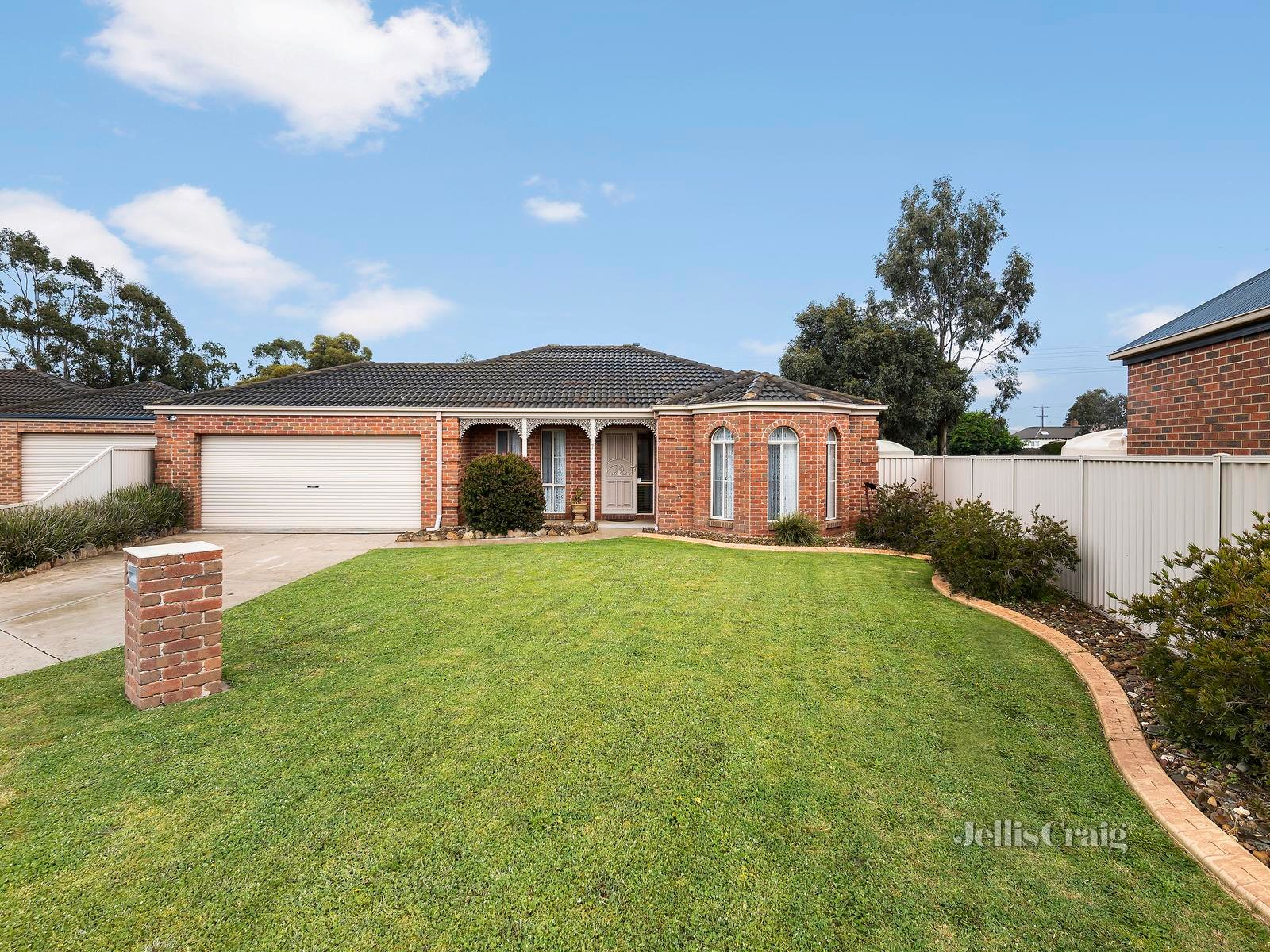 7 Yootha Court, Miners Rest - Image 1