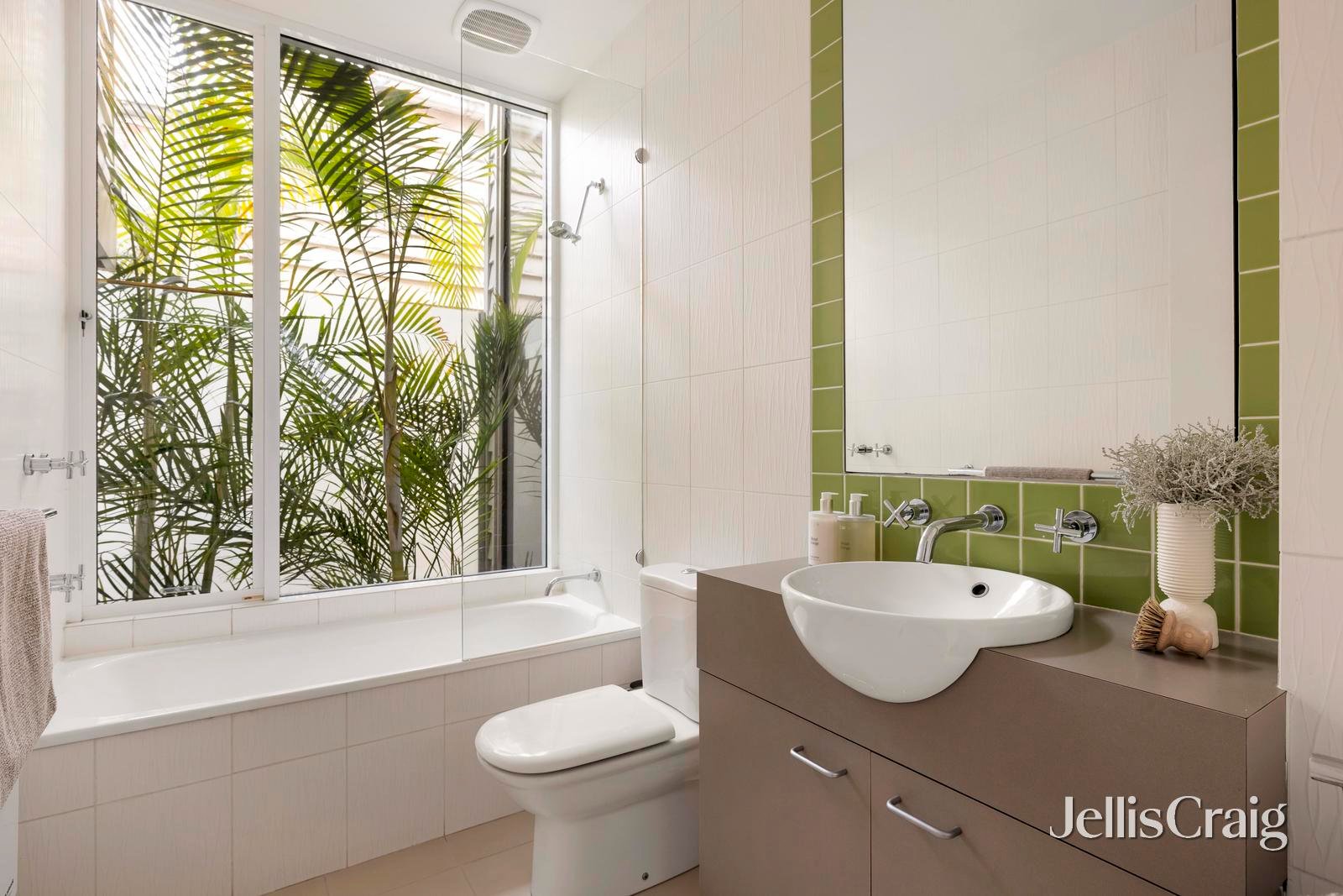 7 Young Street, Albert&nbsp;Park image 13