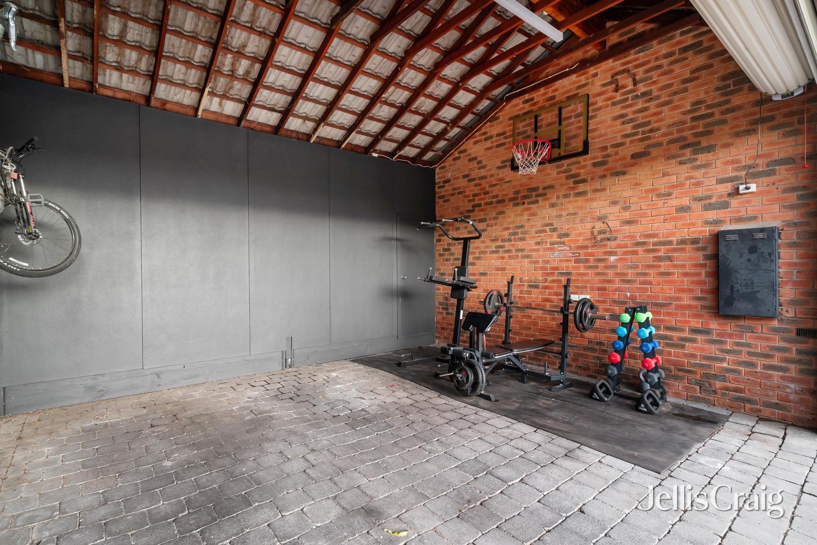 7 Yurana Court, St Helena image 13