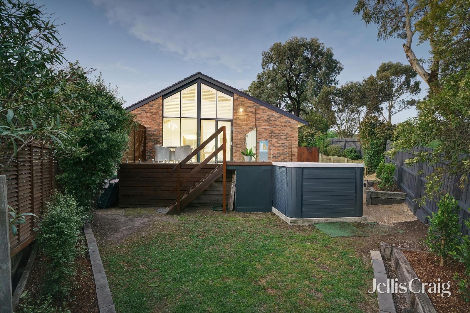 7 Yurana Court, St Helena image 14