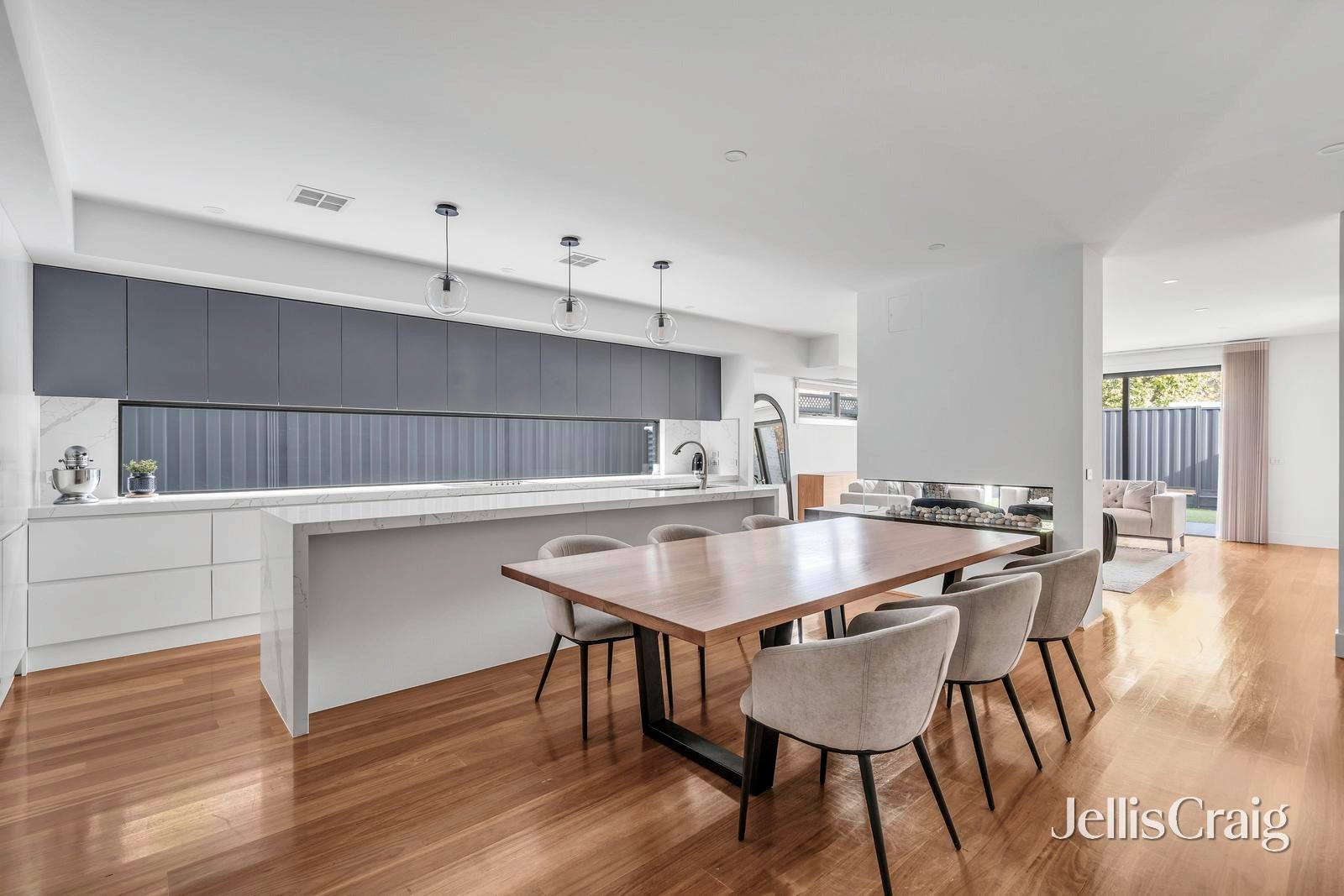 7 Zeal Street, Brunswick West image 3