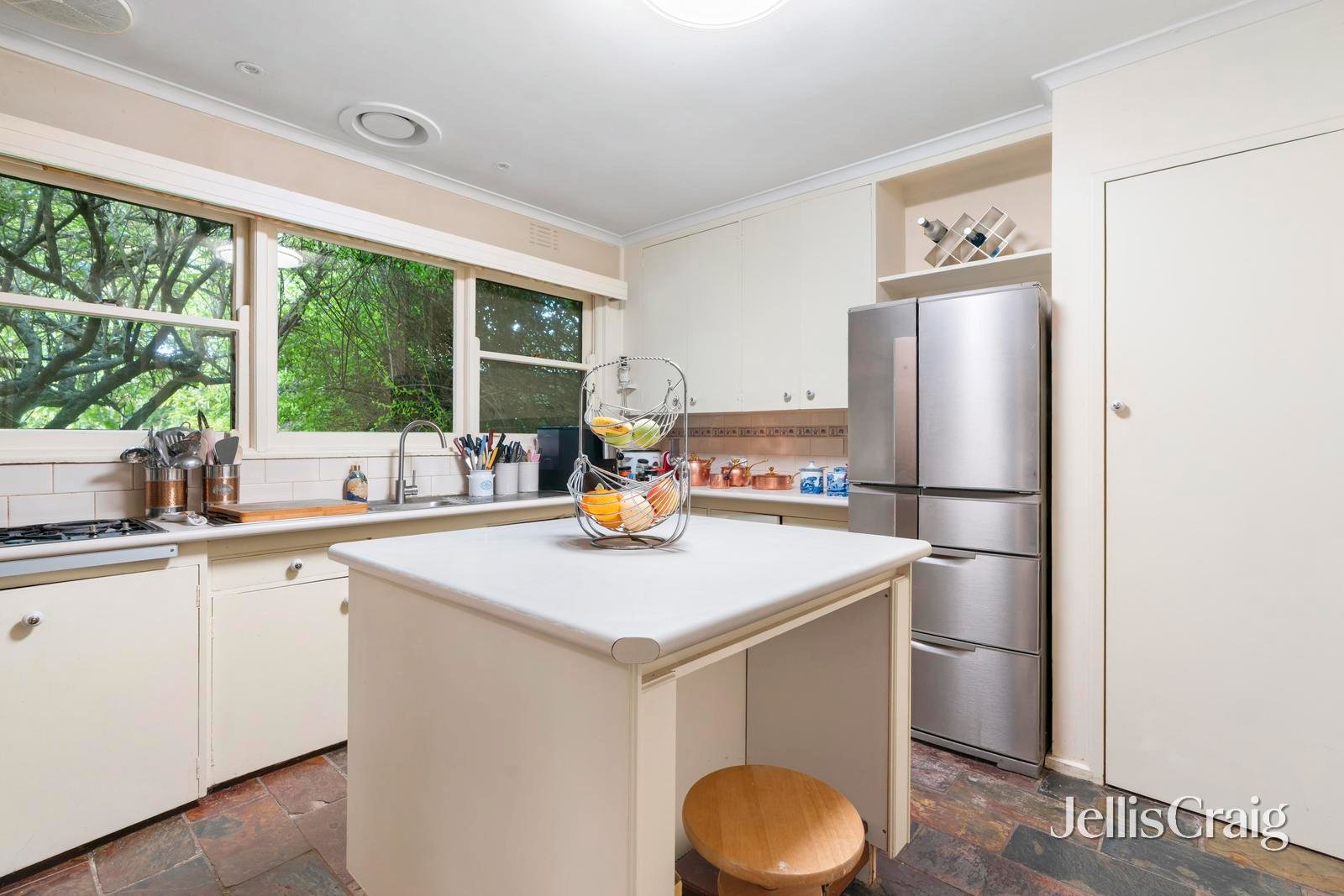 7 Zola Court, Glen&nbsp;Waverley image 4