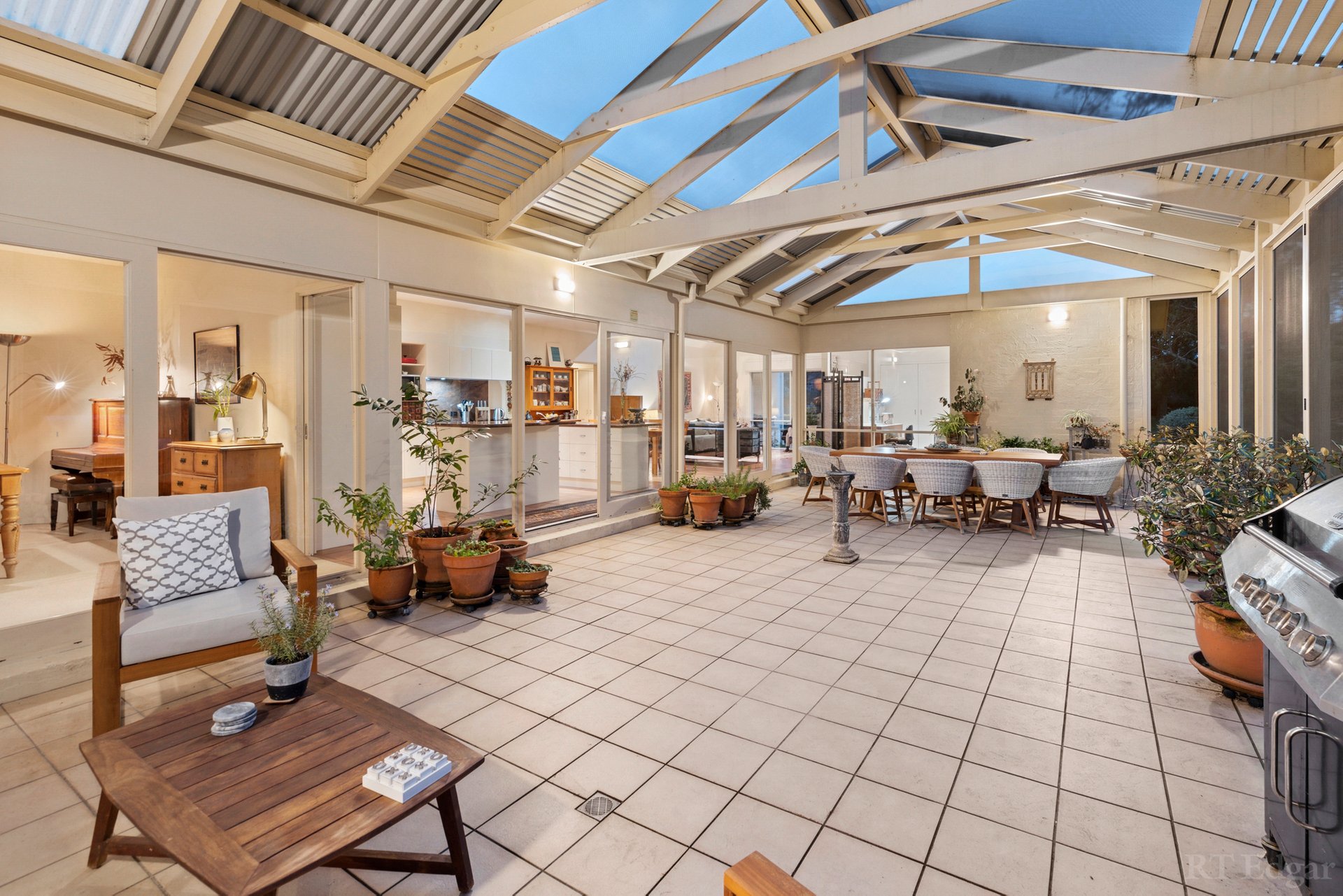 Property Gallery Thumbnail 7
